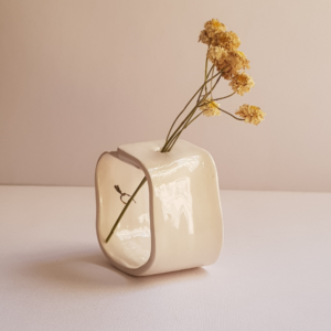 vase imperfect